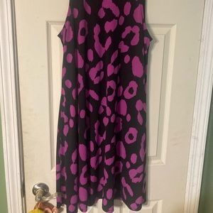 Cato dress size M medium black and fuschia sleeveless high neck shift dress